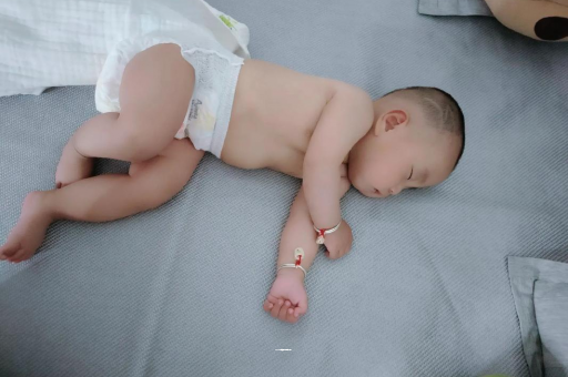 邢台三个月宝宝身高体重